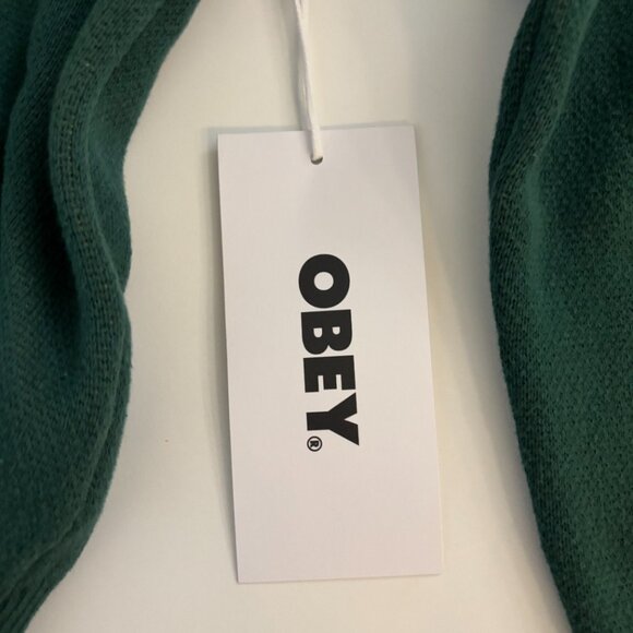 Gato Sweater Dark Cedar Obey Dark Green Women's Clothing in Small - Picture 2 of 5